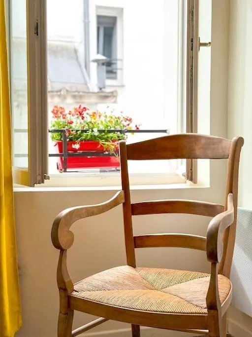 아파트 Cosy Au Coeur De 파리